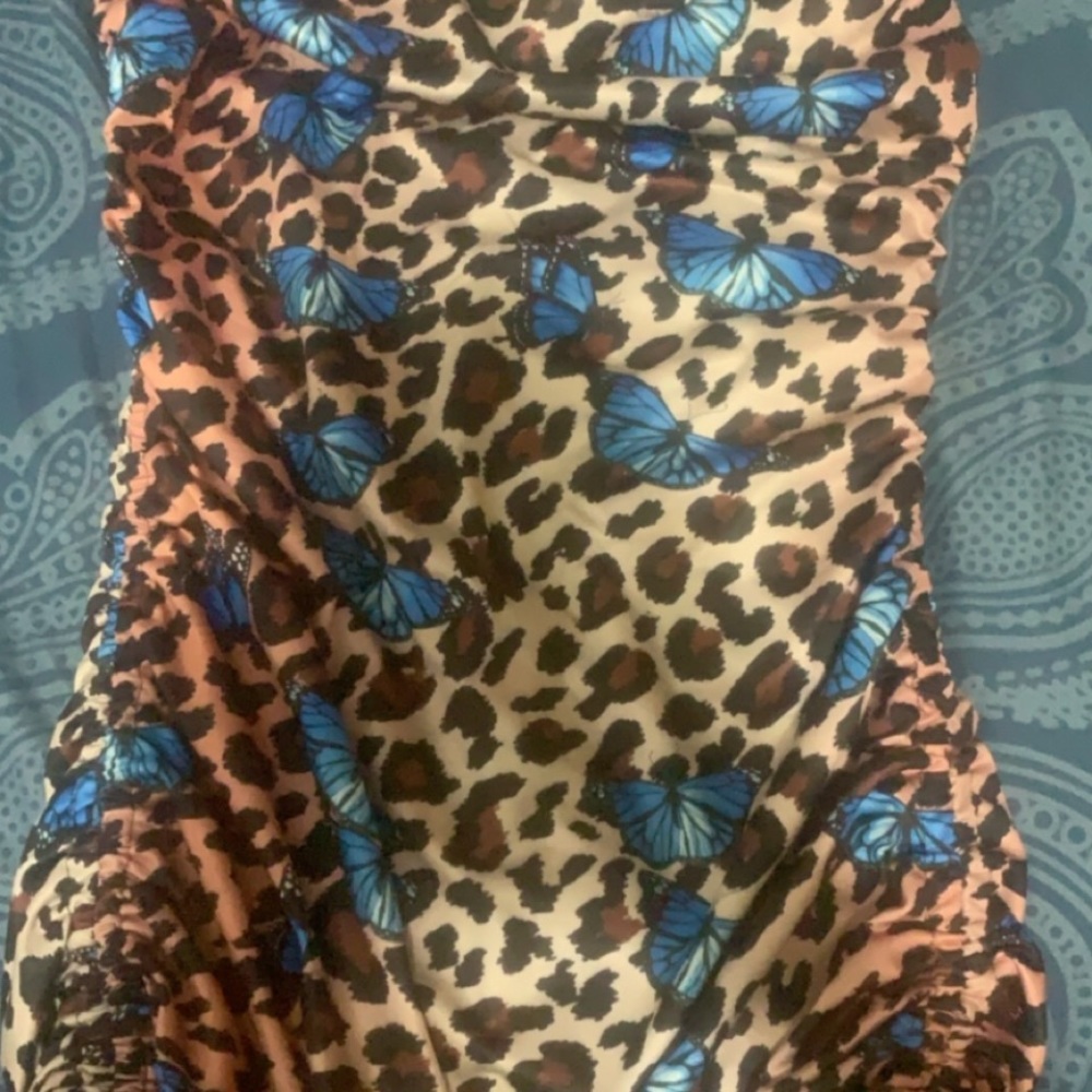 Dress - Picture 3 of 3